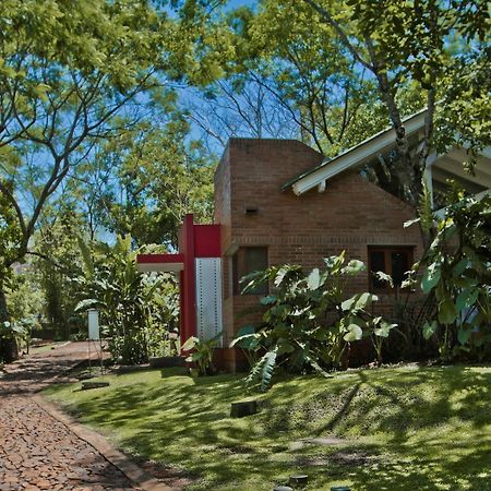 Raices Amambai Lodges Puerto Iguazú Esterno foto