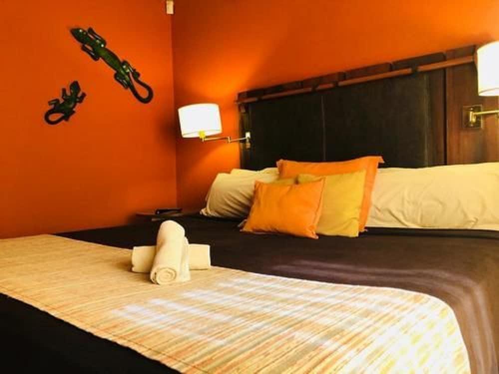 Raices Amambai Lodges Puerto Iguazú Esterno foto